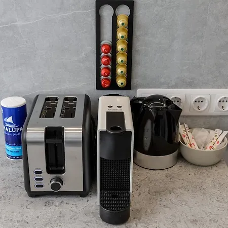 Chic & Cozy In The Heart Of Вільнюс